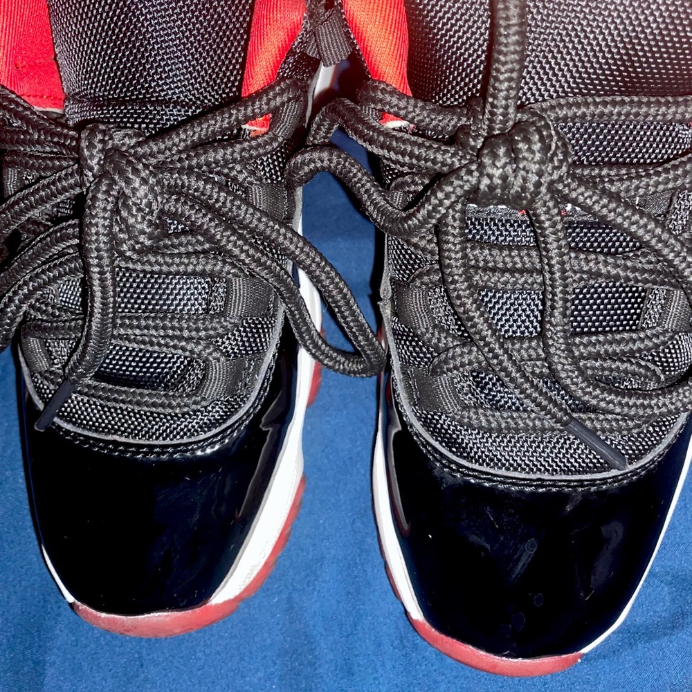 5.5 Y Breds Jordan 11